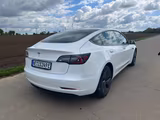 Tesla Model 3 Hinterradantrieb RWD Long Range Long... - Tesla Model 3 in Düsseldorf