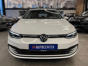 Volkswagen Golf VIII Lim. Life *LED*NAVI*PDC*AMBIENTE*CAR2X