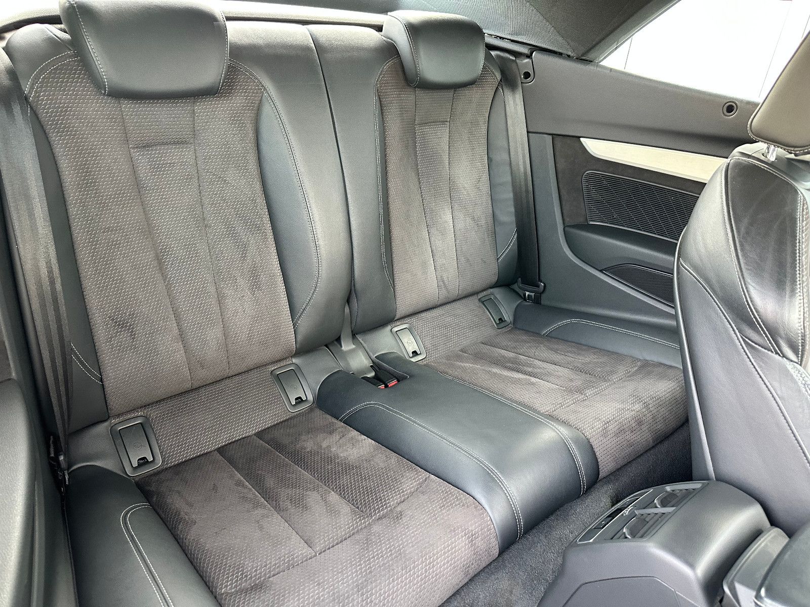 Fahrzeugabbildung Audi A5 CABRIO 3.0 TDI QUATTRO S LINE SPORT*MATRIX