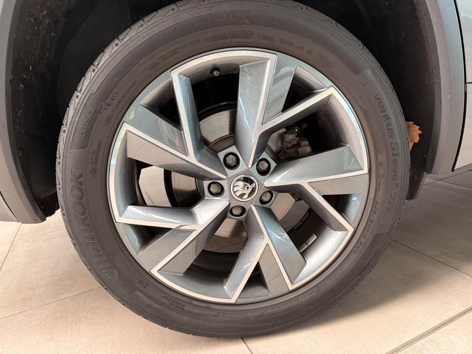 Skoda Kodiaq Sportline 4x4 Panorama Leder Navi Standhz