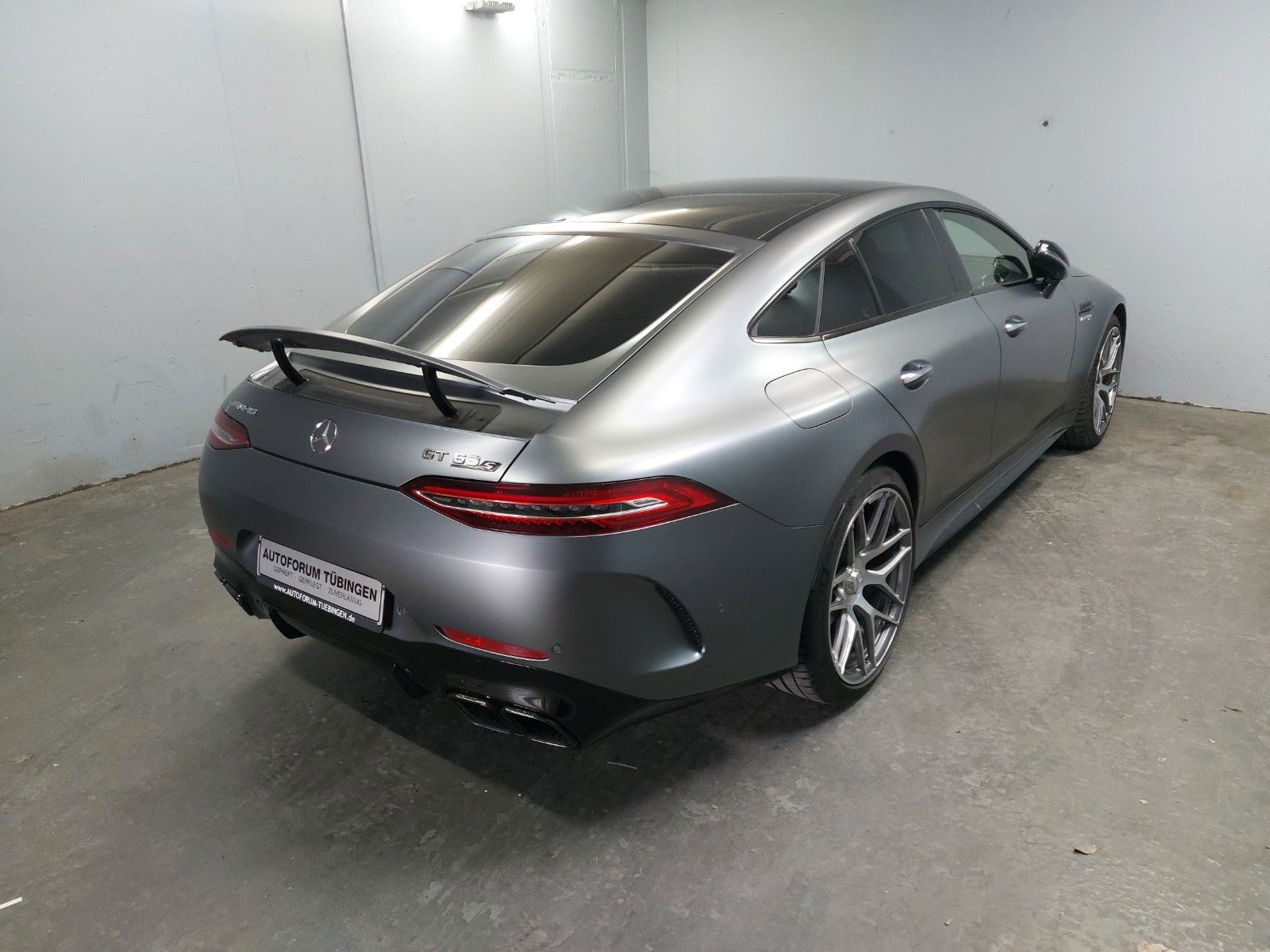 Fahrzeugabbildung Mercedes-Benz GT 63 S 4M+ *KERAMIK*CARBON*PANORAMA*VOLL*