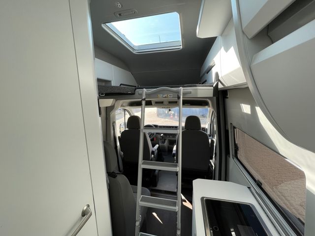 Grand California 600 2.0 TDI SOLAR HOCHBETT NAV