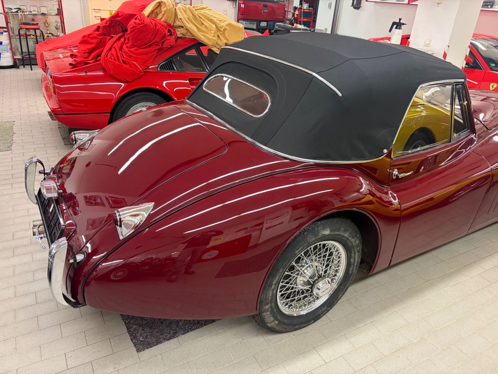 JAGUAR XK 4