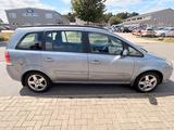 Opel Zafira B Edition *7-SITZER*TEMPOMAT*AHK*KLIMA* - Opel Zafira aus 2006 mit Diesel-Antrieb