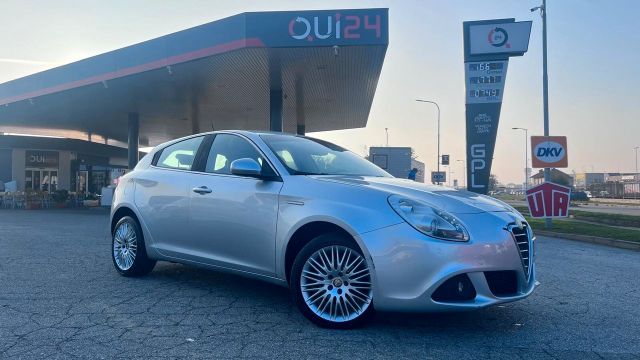 Alfa Romeo Giulietta 1.6 JTDm-2 105 CV Progressi