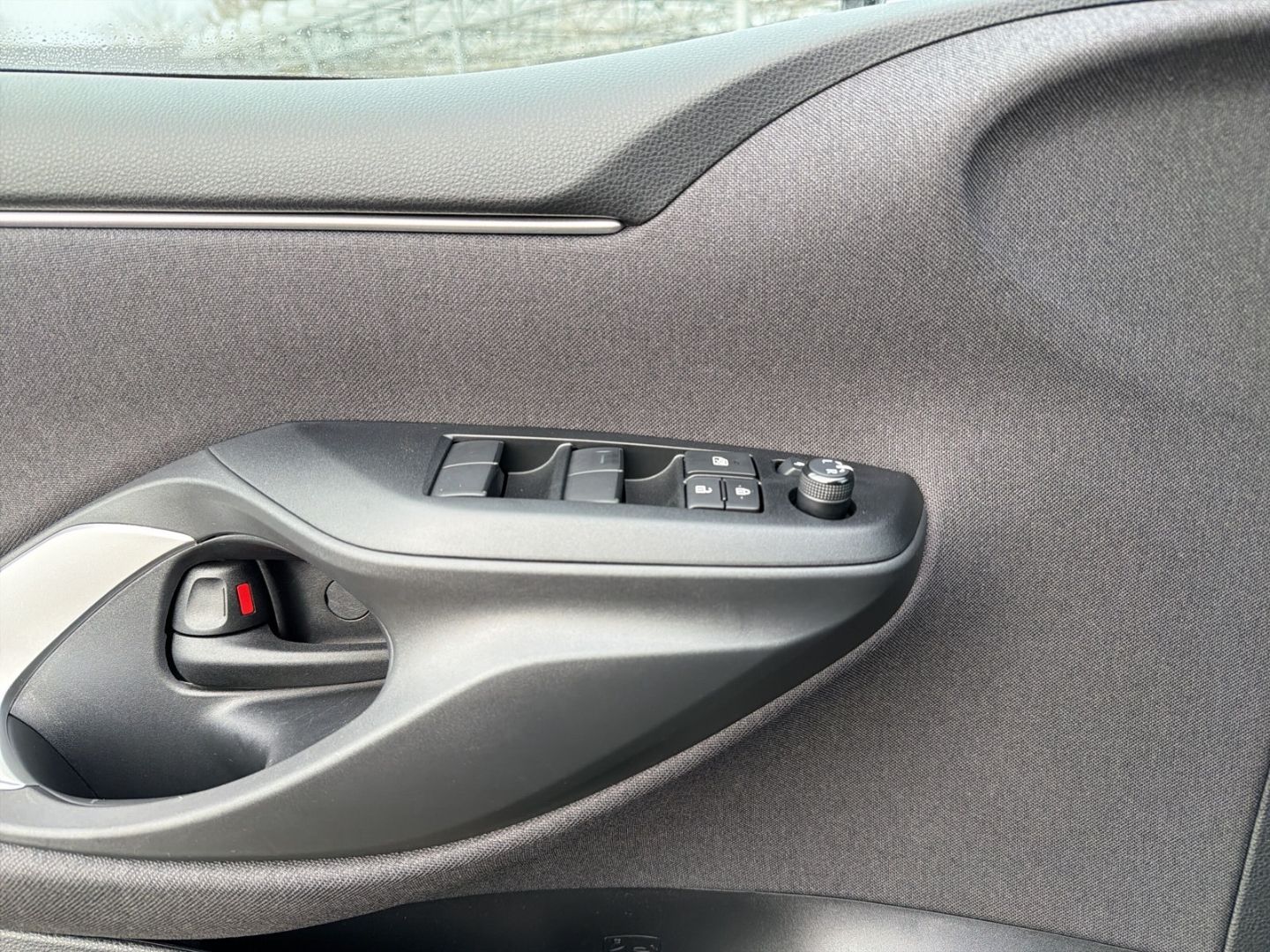 Mazda 2 Hybrid - Bild 12