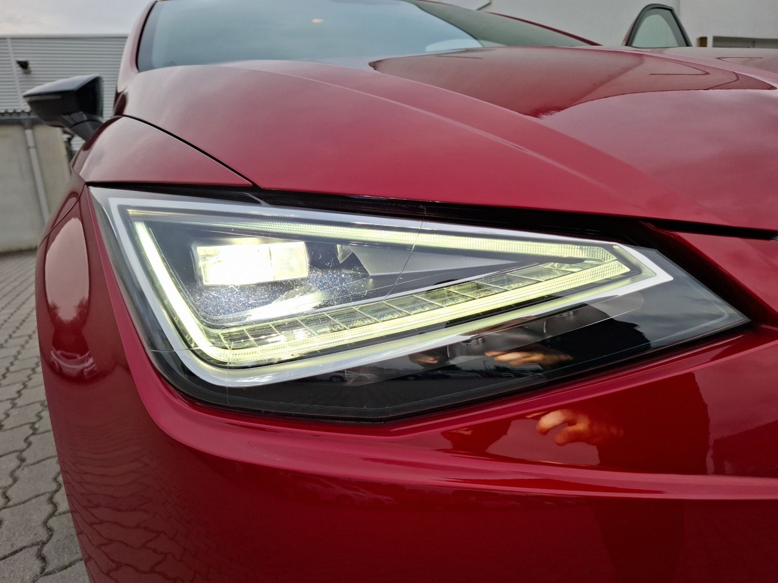 Fahrzeugabbildung SEAT Ibiza TSI FR-Line DSG LED Navi AID ACC RFK SH 18