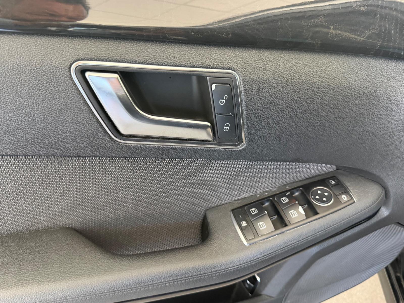 Mercedes-Benz E220dT CDI BlueEfficiency