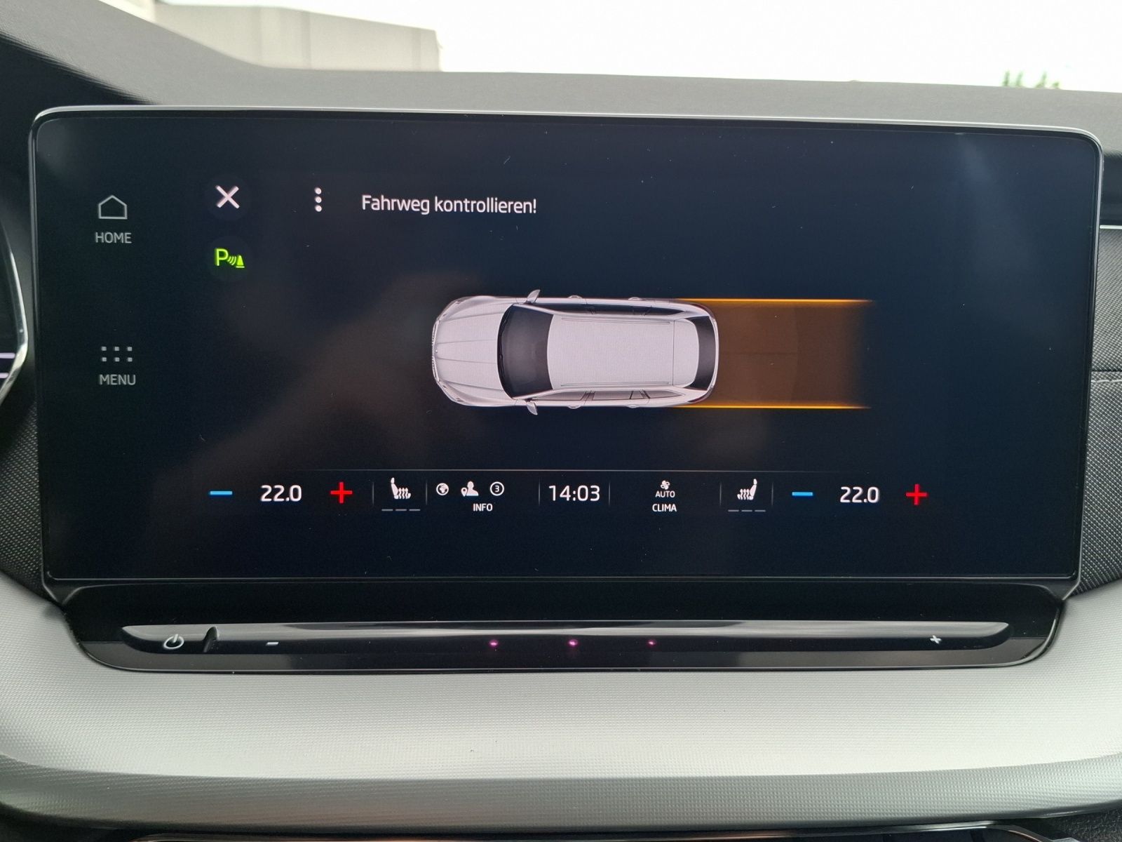 Fahrzeugabbildung SKODA Octavia Combi TDI First-Edition DSG Matrix AHK N