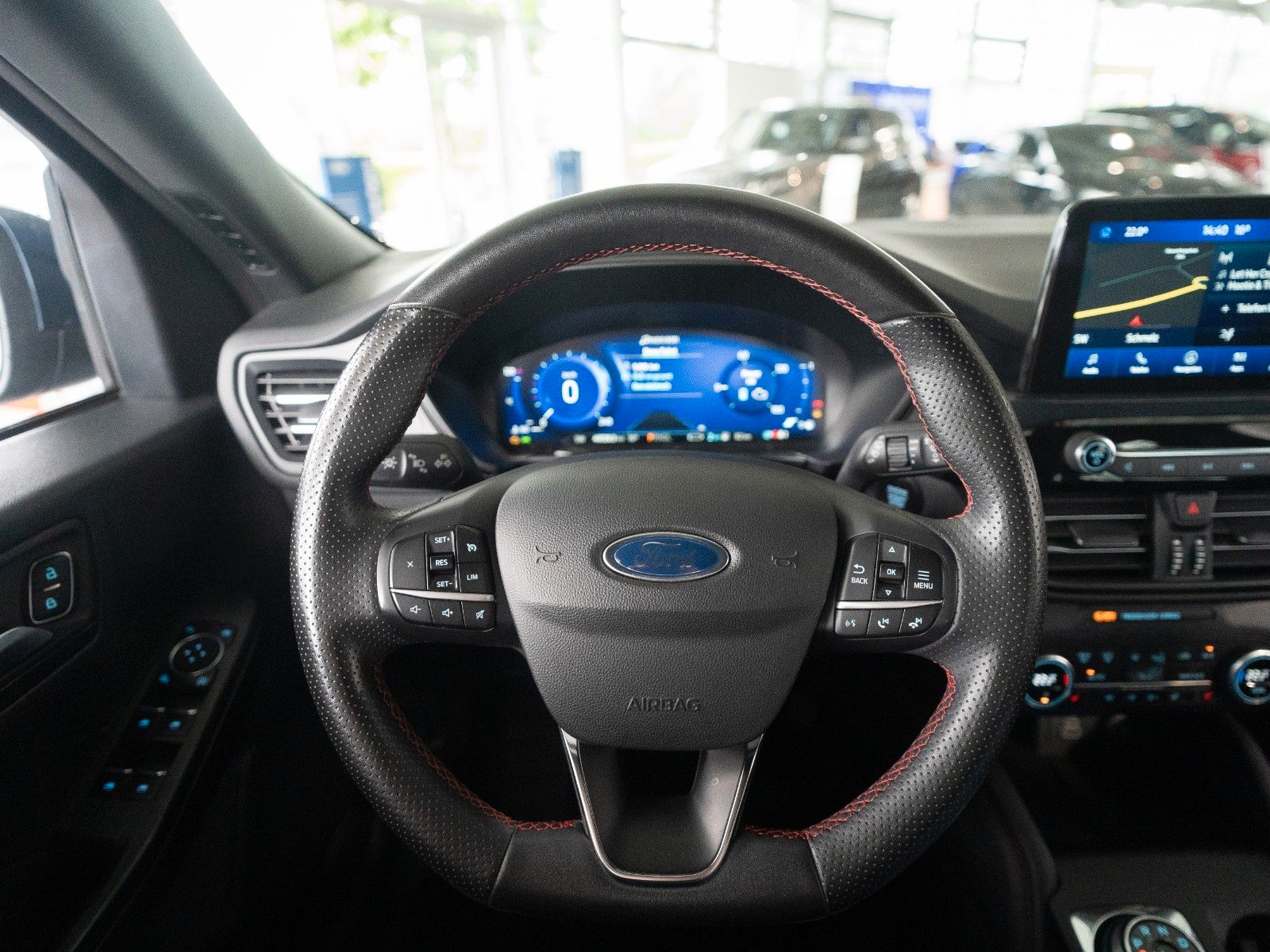 Fahrzeugabbildung Ford Kuga PHEV ST-Line AUTOM./WINTER-P./NAVI/DAB