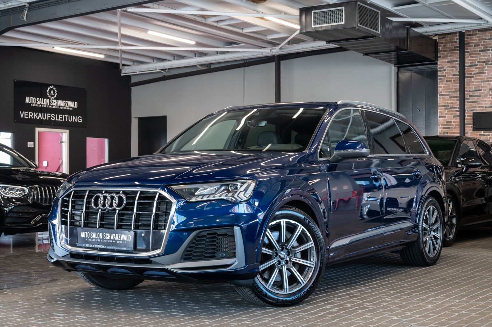 Audi Q7 55 TFSI quattro S-LINE MATRIX AHK KEYLESS