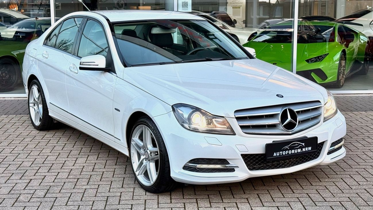 Mercedes-Benz C 350 C350 BlueEfficiency -1. Hand
