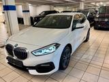 BMW 116 i Sport Line DSG, LED, AHK - gebrauchte BMW 116 aus dem Jahr 2021