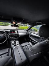 BMW M550d xDrive Touring, B&W, AHK, ACC, Memory, M  - BMW M550 von privat