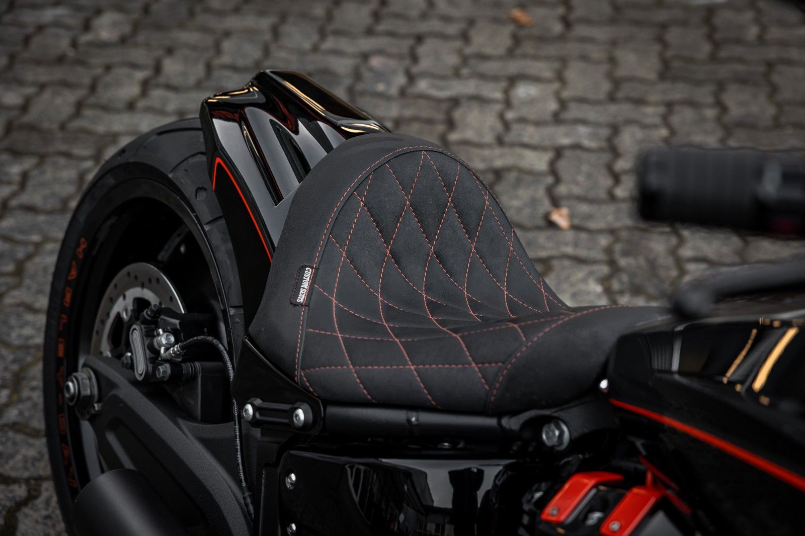 Fahrzeugabbildung Harley-Davidson FXDR 114 CUI - Jekill  - Thunderbike Umbau