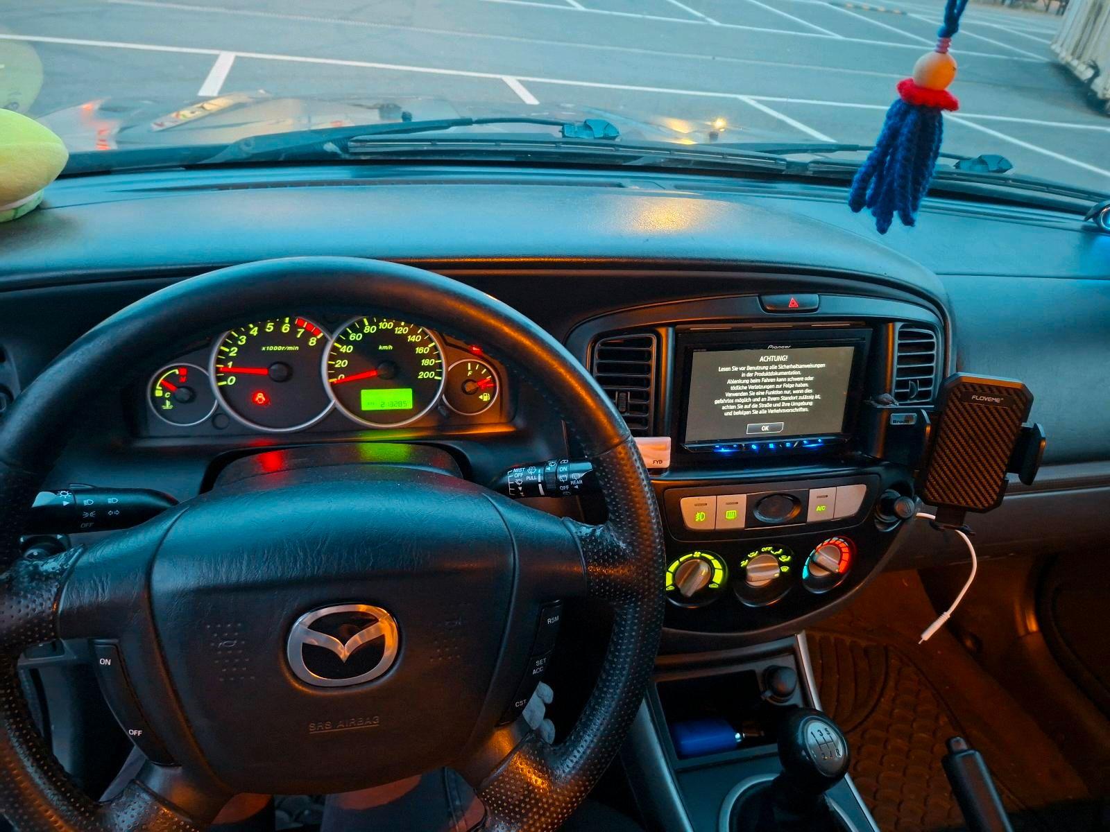 Mazda Tribute 2006 — photo 10
