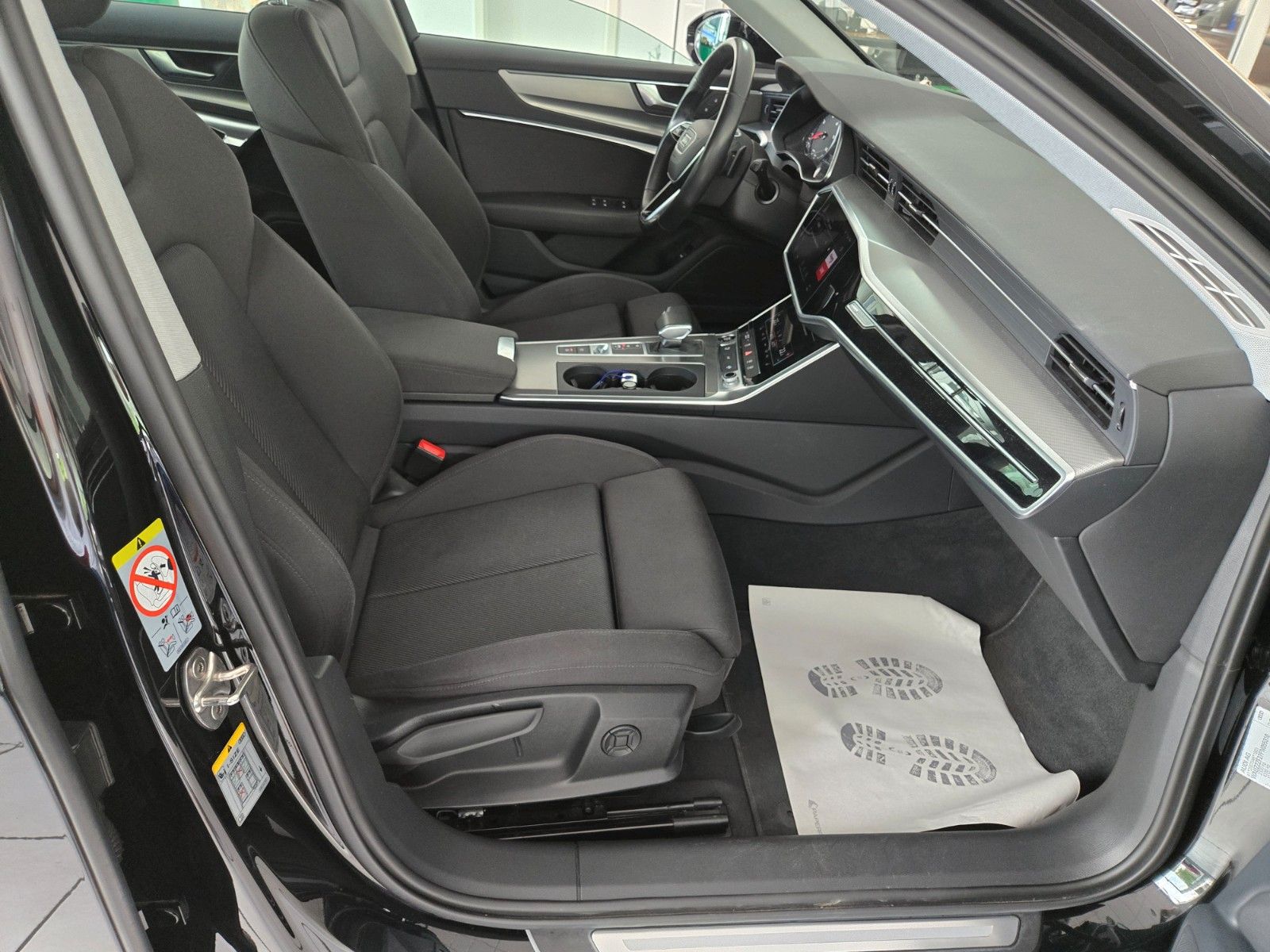 Fahrzeugabbildung Audi A6 Avant 40 TDI sport