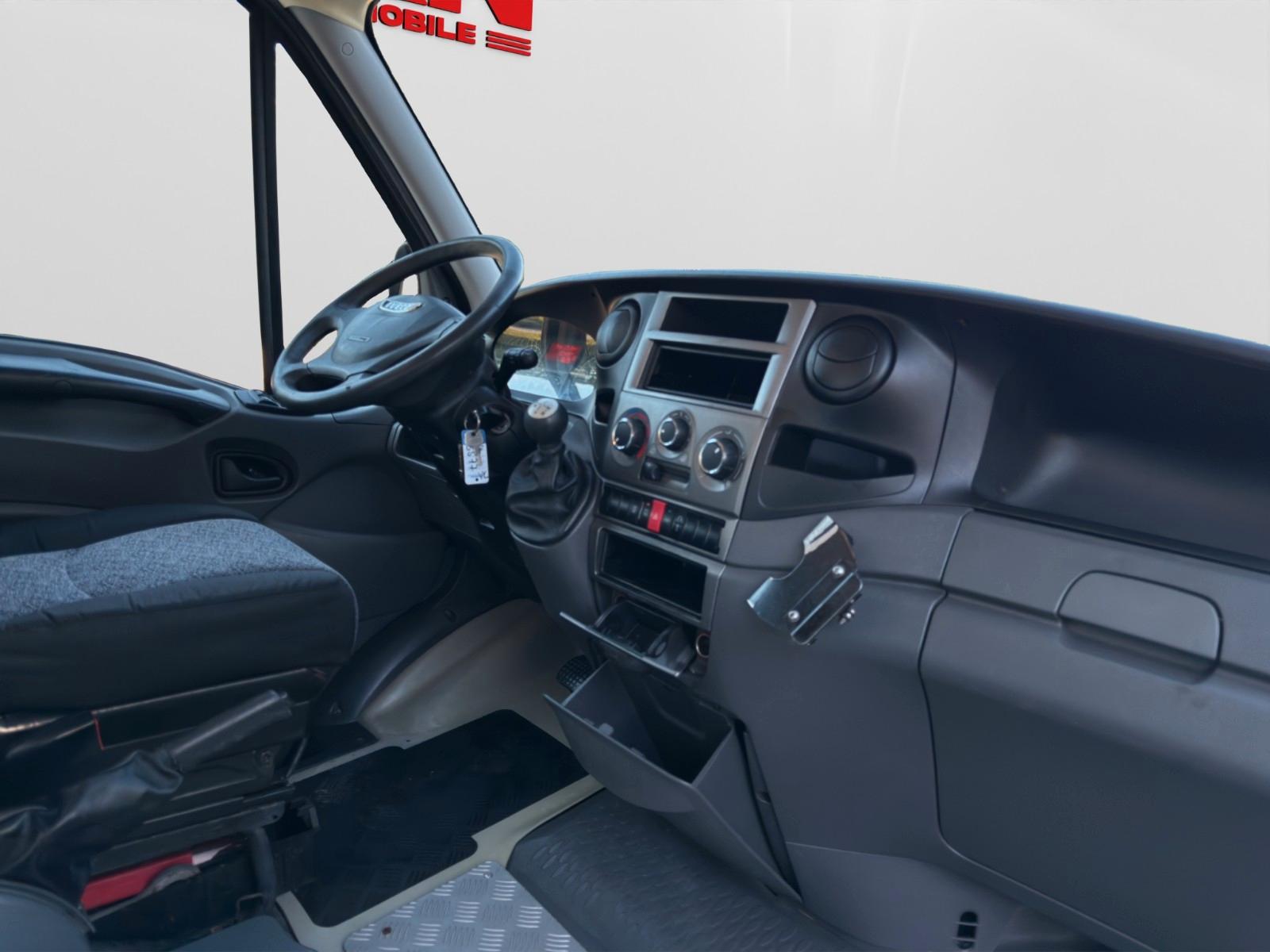 Iveco Han Foodtruck & Imbisswagen & Verkaufswagen