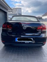 Volkswagen Golf VI Cabrio Sportsitze/Sitzheizung/Parkhilfe - Volkswagen Golf mit Benzin-Antrieb in Wolfsburg: Cabrio