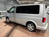 Volkswagen T5.2 Caravelle | 1. Hand | 8-Sitzer - Volkswagen T5 Caravelle mit Diesel-Antrieb: Kleinbus, 2.5