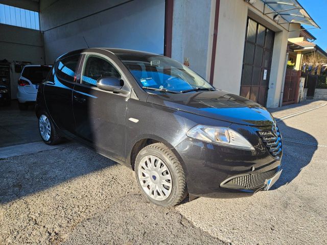 Autres Lancia Ypsilon 1.2 69 CV 5 porte GPL Ecochic