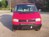 Volkswagen Multivan T4 2.0l Benzin - Volkswagen LT aus 1992