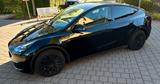 Tesla Model Y Hinterradantrieb RWD RWD - Tesla Gebrauchtwagen in Hamburg