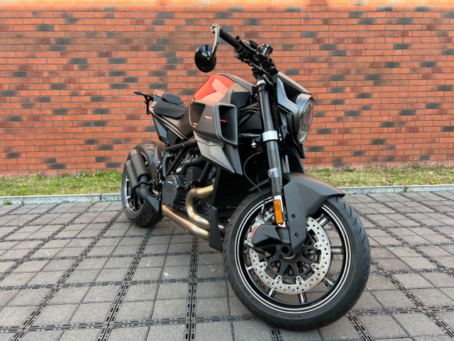 KTM 1290 Super Duke R EVO BRABUS 1300 R 1 of 77