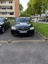 BMW M550d xDrive M - BMW M550: Automatik