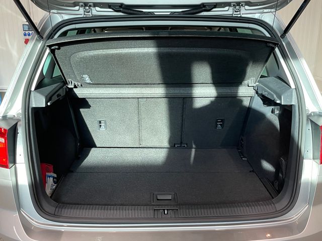 Golf Sportsvan Allstar 1.2 TSI DSG PDC SHZ NAVI