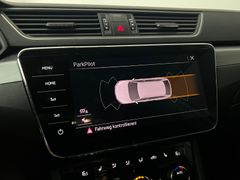 SKODA Superb Combi 2.0 / AHK / CARPLAY / LED / MEMORY SKODA Superb Combi 2.0 / AHK / CARPLAY / LED / MEMORY