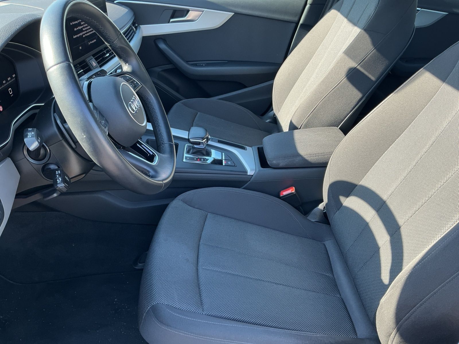 Audi A4 - Bild 12