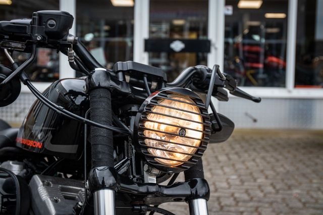 Fahrzeugabbildung Harley-Davidson XL1200X SPORTSTER FORTY-EIGHT - REMUS -
