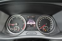 Volkswagen T6.1 Kombi 150PS DSG LED AHK Standhzg Campervor.