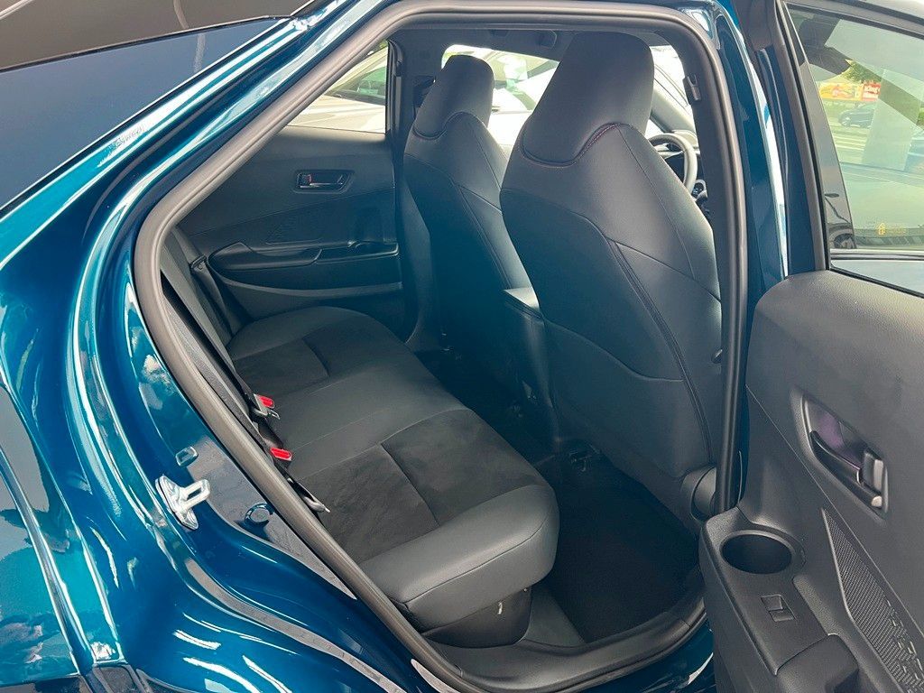 Fahrzeugabbildung Toyota C-HR 2.0 FWD GR Sport Kamera,LED,Matrix,Navi,SHZ