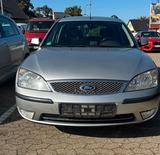 Ford Mondeo - Ford Mondeo aus 2004: Kombi