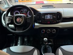 FIAT 500L|PDC|Klima|DAB|Navi|Tempomat|Bluetooth|AUX FIAT 500L|PDC|Klima|DAB|Navi|Tempomat|Bluetooth|AUX