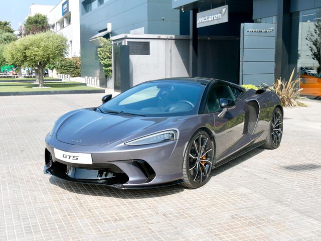 McLaren GTS