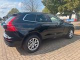Volvo XC60 D4 Momentum Momentum - Volvo XC60 mit Diesel-Antrieb: Luftfederung