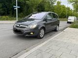 Opel zafira 7 sitzer 1.8 - Opel Zafira Gebrauchtwagen in München