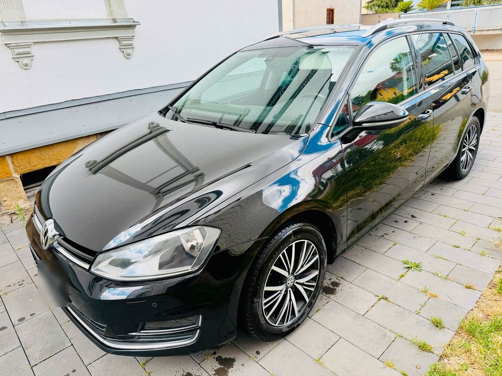 Image of Volkswagen Golf