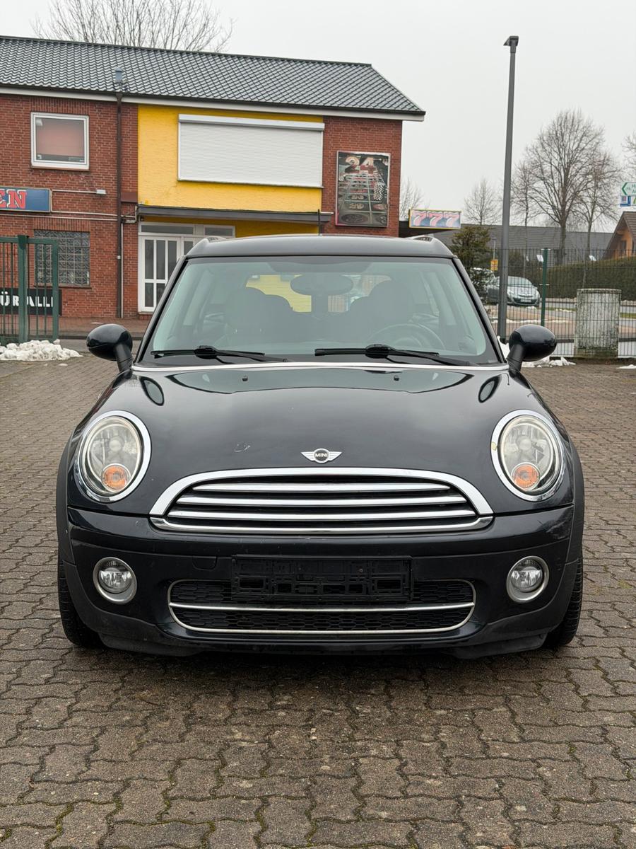 MINI Cooper D Clubman COOPER D CLUBMAN