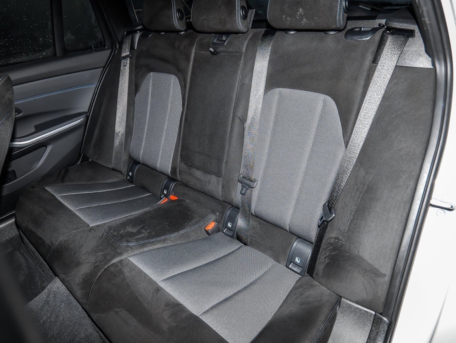BMW 320 - Bild 12