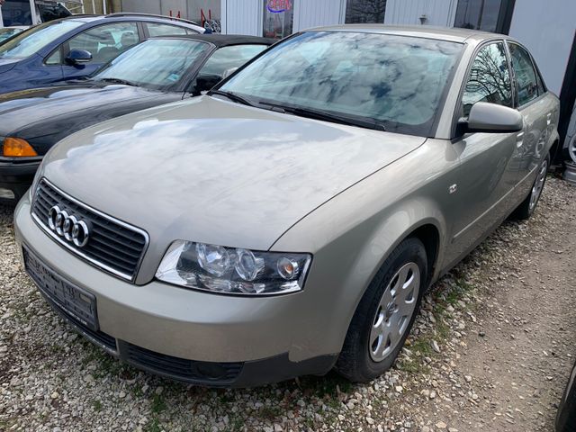 Audi A4 2.0*