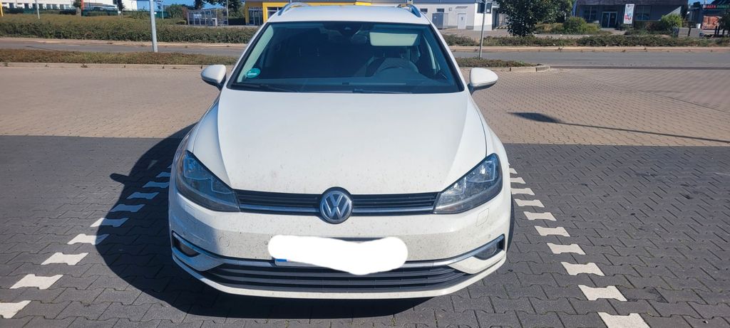 Image of Volkswagen Golf