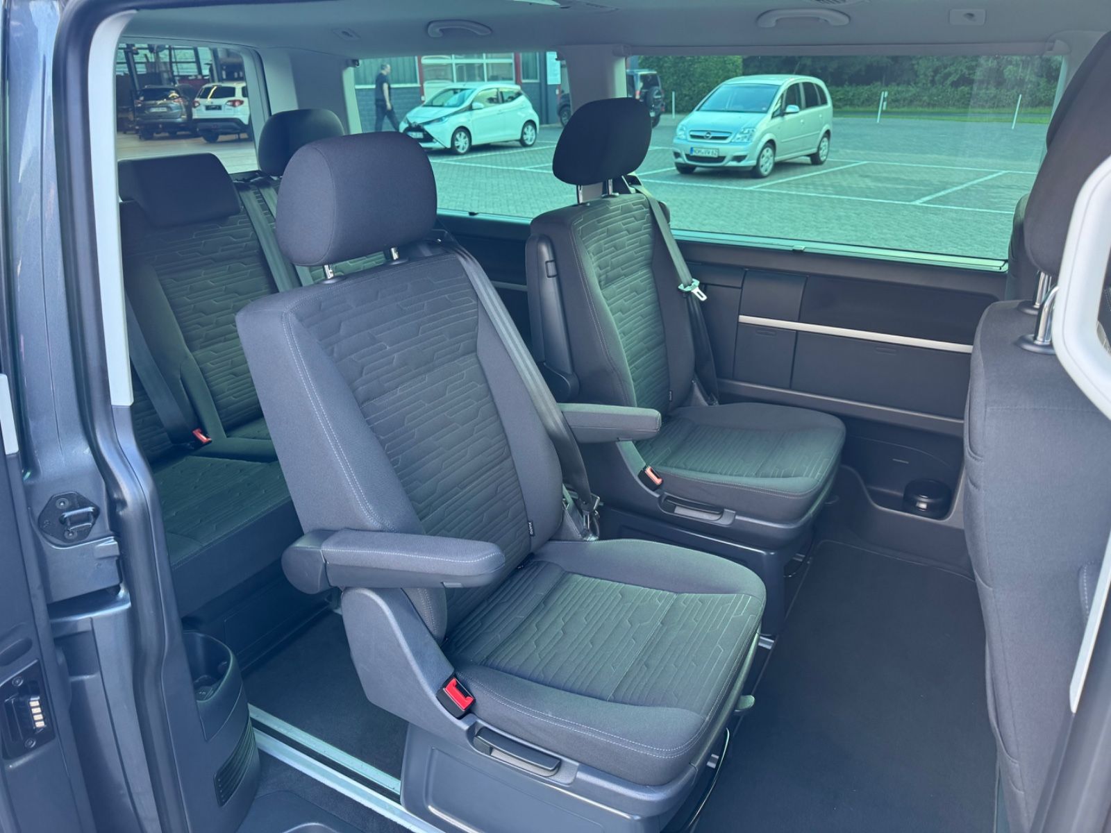 Volkswagen T 6.1 Multivan 2.0 TDI 4Motion Edition AHK foto 16