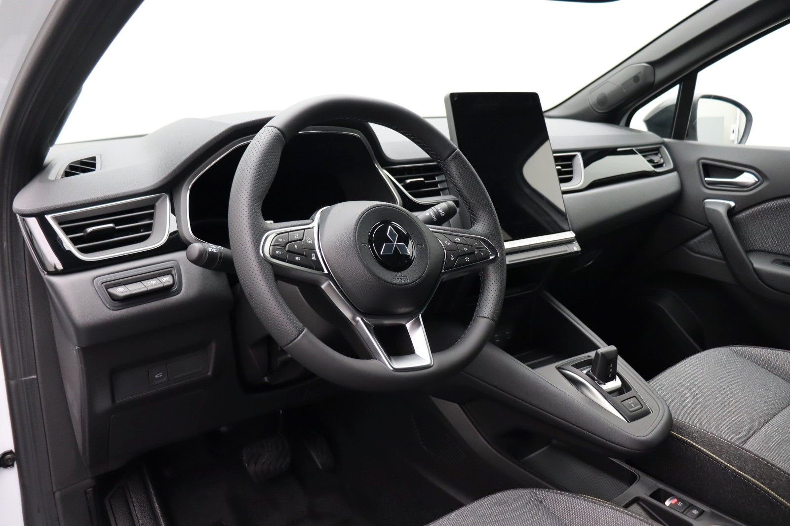 Fahrzeugabbildung Mitsubishi Grandis 1.3 Turbo Mildhybrid Intro Edition DCT