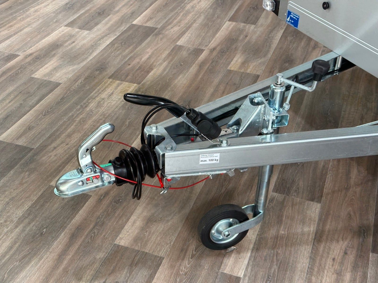 Fahrzeugabbildung Humbaur Startrailer H 132513 Plane& Spriegel 1500mm grau