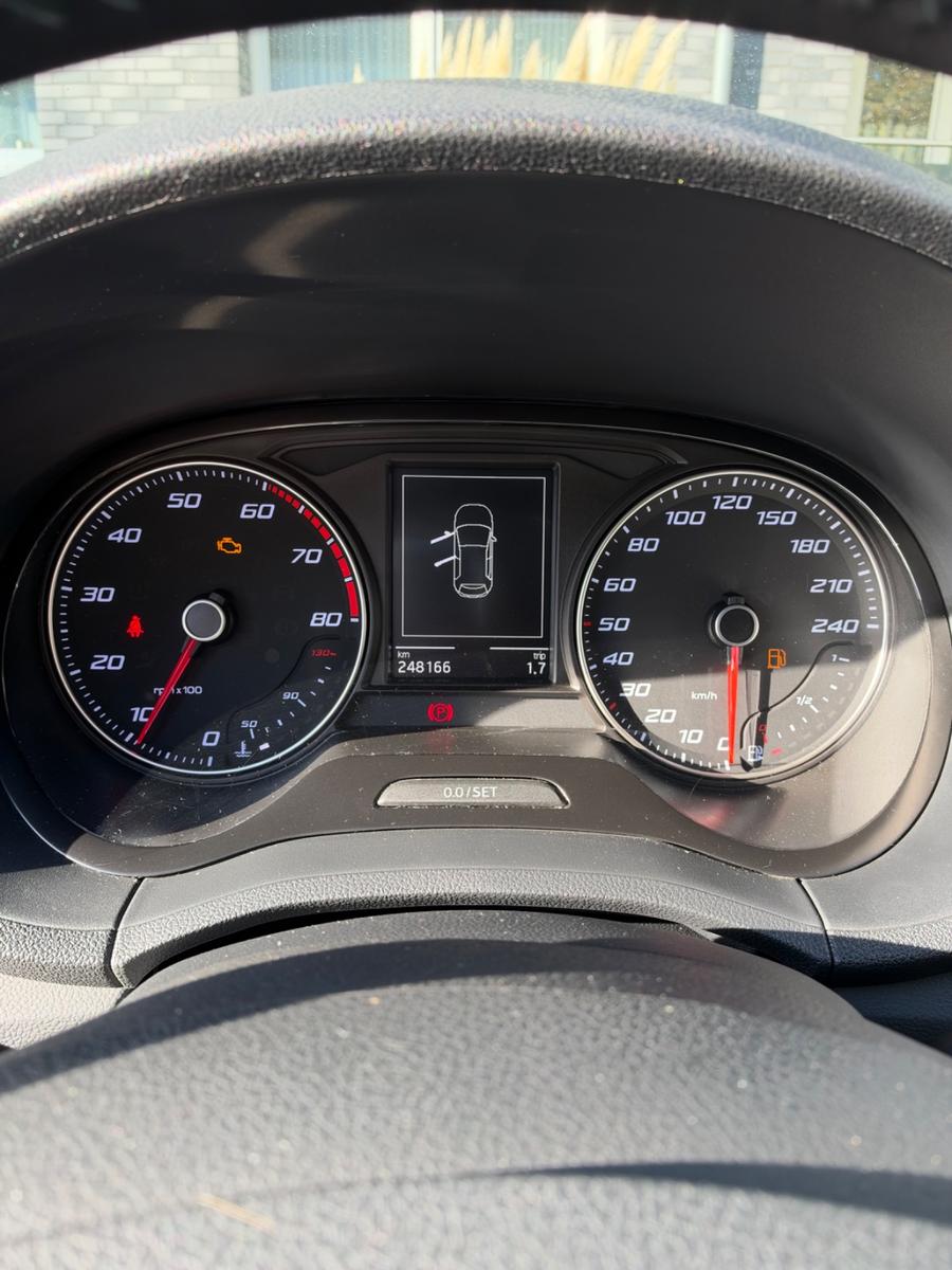 Seat Ibiza 2015 — photo 8
