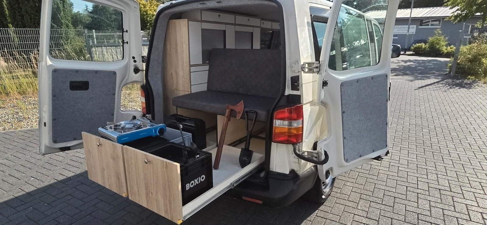 Volkswagen T5 Camper